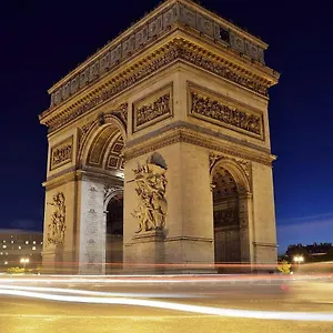 Champs Elysees - Arc De Triomphe Paris